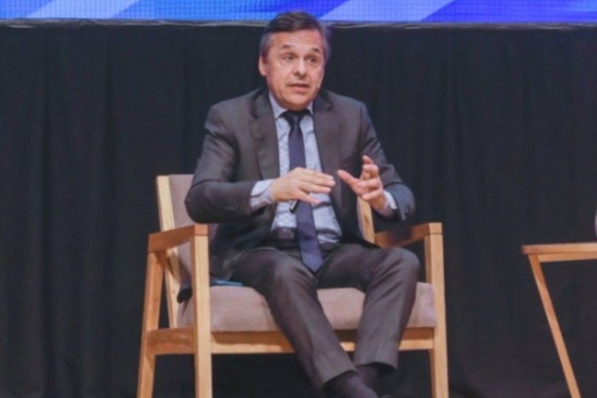 El Ministerio de Transporte convocó a las cámaras empresarias para levantar el paro