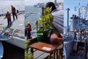 La secuencia fue registrada en video por uno de los visitantes abordo del local gastronómico.