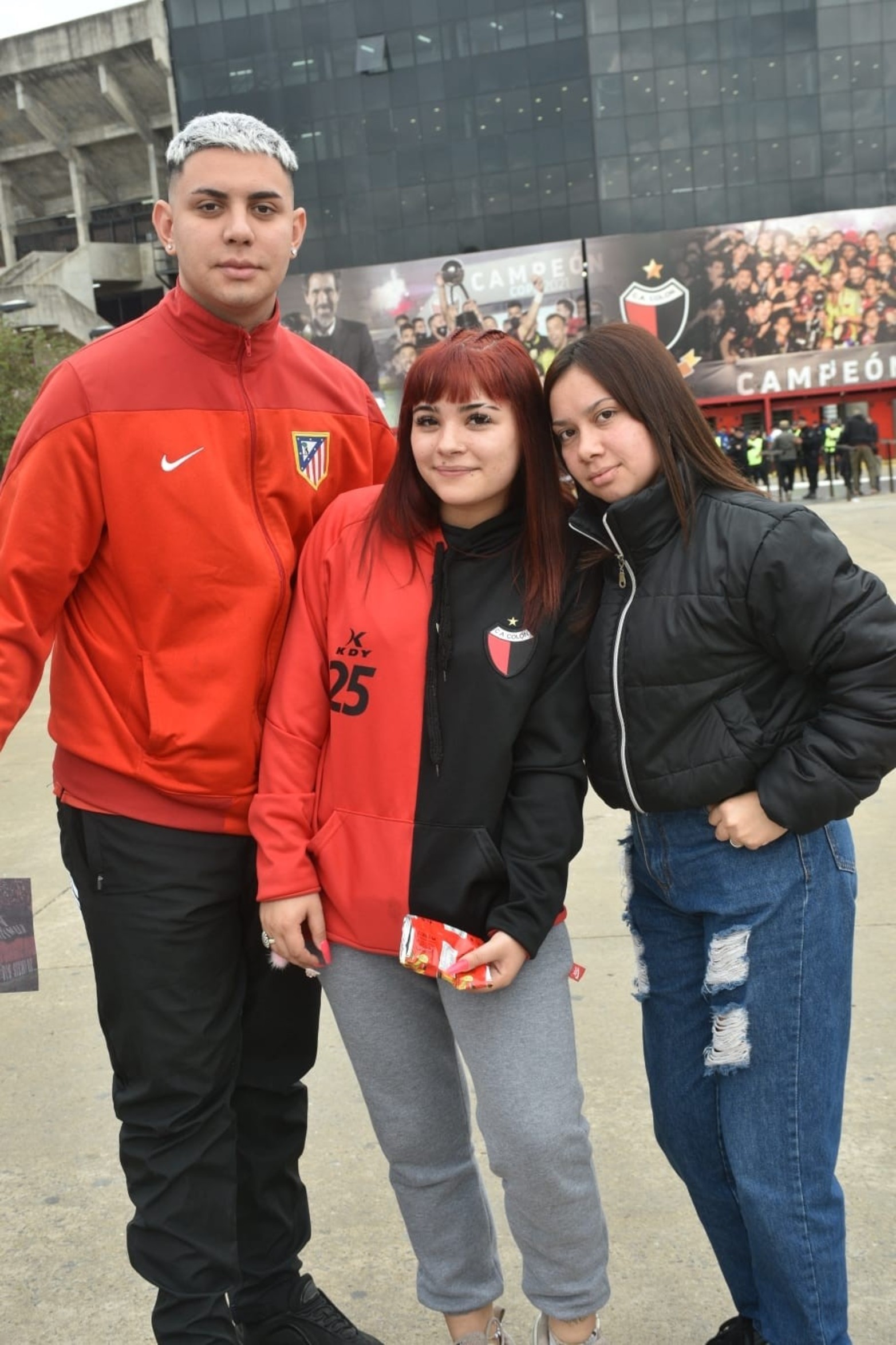 Colón y Belgrano de Córdoba se enfrentan en el Brigadier López en un partido de la 24ta. fecha de la Liga Profesional.