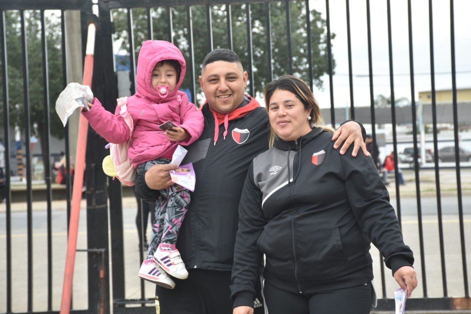 Colón y Belgrano de Córdoba se enfrentan en el Brigadier López en un partido de la 24ta. fecha de la Liga Profesional.