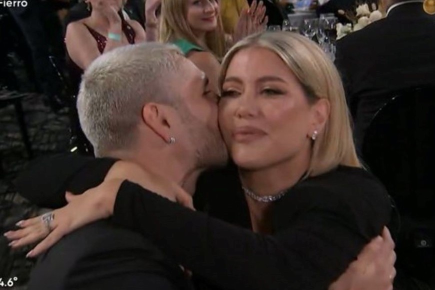 Wanda Nara estuvo presente en la entrega de los Martín Fierro acompañada de Mauro Icardi y sus hijos.