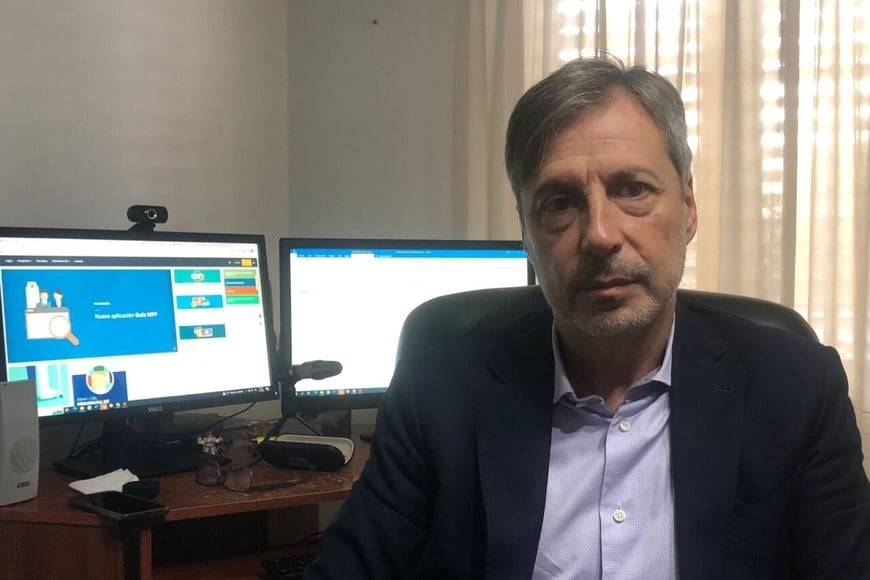 Dr. Roberto Javier Salum.