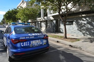 La escena generó una gran conmoción entre los testigos y vecinos cercanos.  Créditos: El Litoral