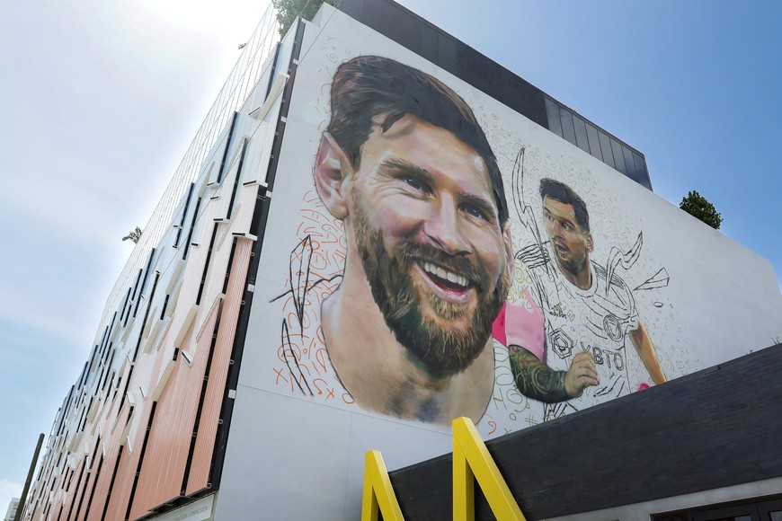 Jul 11, 2023; Miami, FL, USA; A mural of Argentine soccer player Lionel Messi by artist Maxi Bagnasco is seen in the Miami neighborhood of Wynwood as Messi is set to be presented as an Inter Miami CF player later this week Mandatory Credit: Sam Navarro-USA TODAY Sports