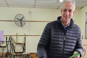 El precandidato Dionisio Scarpín confirmó que esperará los resultados en Rosario.