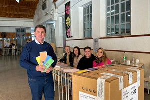 El actual senador departamental se impuso ampliamente en la interna del PJ con el 98% de los votos.