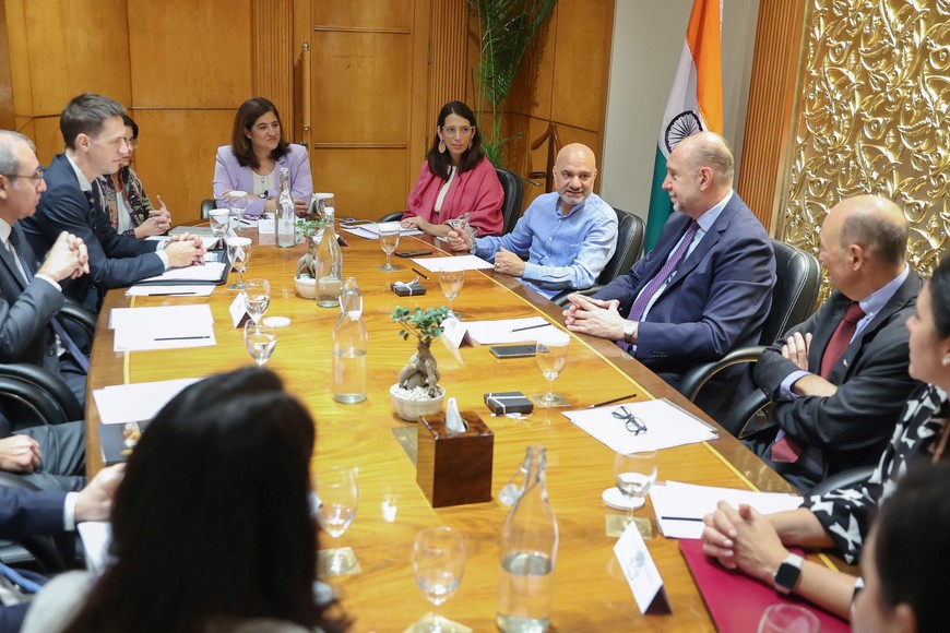 Perotti tiene previsto una cargada agenda de encuentros.