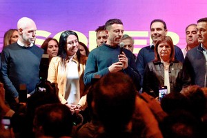 Juntos, en Córdoba. Esta vez no hubo beso, ni festejo. Sólo un comentario de Bullrich a Larreta: "Falta poco para la batalla final".