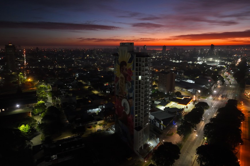 Desde la zona portuaria hacia el Este. Así se ve una mañana invernal en Santa Fe. Crédito: Fernando Nicola