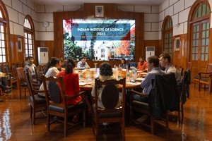 En esta oportunidad la comitiva estuvo integrada por representantes del sector privado y de universidades nacionales. Crédito: Gobierno de Santa Fe