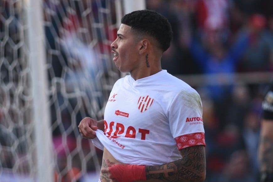 Imanol Machuca al fútbol brasileño. Fortaleza de Brasil puso el dinero y se llevó a la figura de Unión. Oriundo de Roldán se formó en Talleres de Córdoba y fue captado por Unión, donde debutó en primera en 2019. La venta fue por una suma aproximada de 4.5 millones de dólares.
