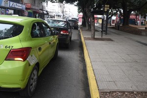 Taxis y remises deberán ofrecer al menos una opción de pago electrónico.  Foto: Guillermo Di Salvatore