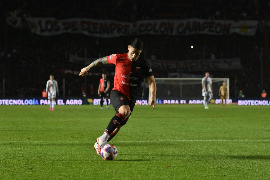  José Pablo Neris Figueredo llegó a principios del año pasado y Colón decidió la compra del 65 por ciento del pase. Ahora, el jugador está en Peñarol de Montevideo.