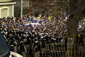 Incidentes en la previa de Nacional - Boca.