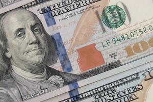El dólar “blue” inicia la rueda de este jueves a $560.