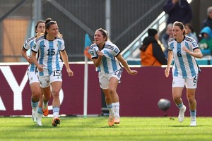 Faltó poco, cada vez menos. El fútbol femenino de Argentina no puede obtener su primera victoria en un Mundial, pero no estuvo muy lejos. Crédito: Molly Darlington / Reuters