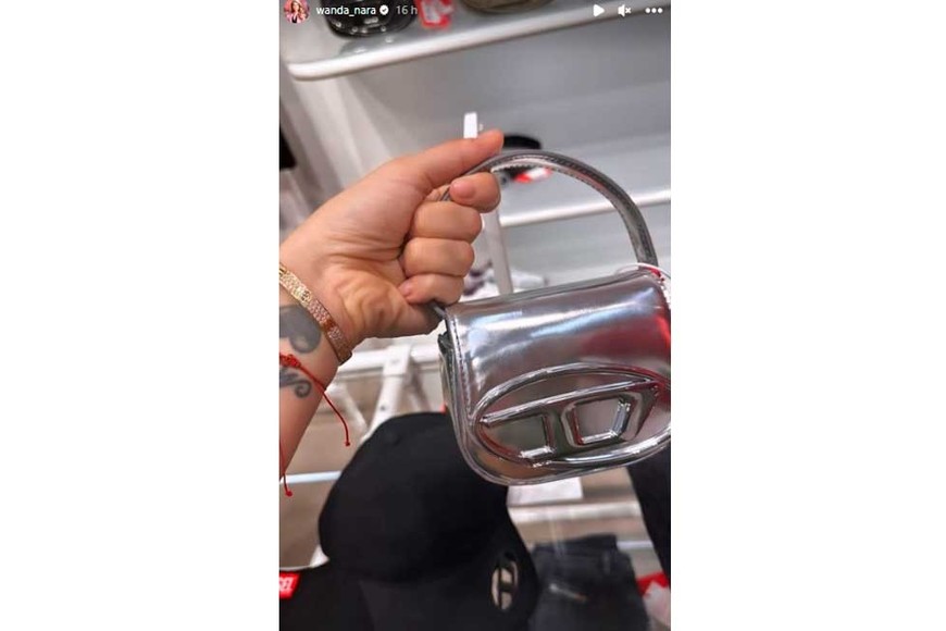 Wanda no pierde el tiempo y visita las principales tiendas de moda