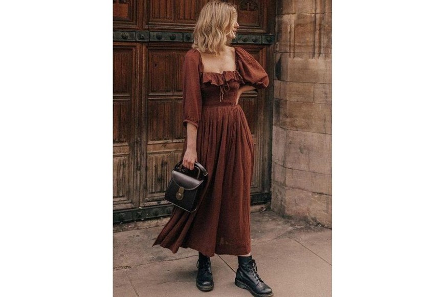 Te dejamos 8 looks alucinantes para que te inspires y puedas combinar esta tendencia en tu guardarropa.