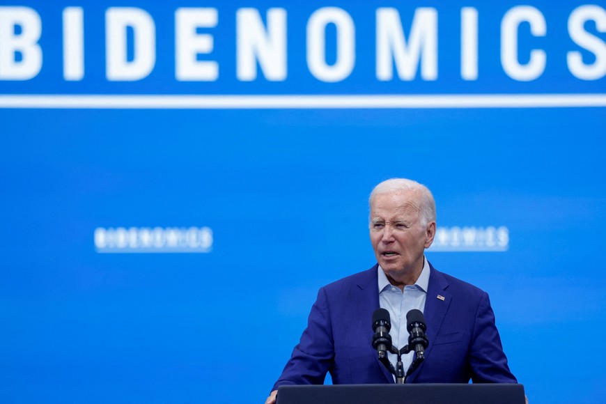 U.S. President Joe Biden delivers remarks on the economy at Arcosa, a wind tower manufacturing facility in Belen, New Mexico, U.S. August 9, 2023. REUTERS/Jonathan Ernst