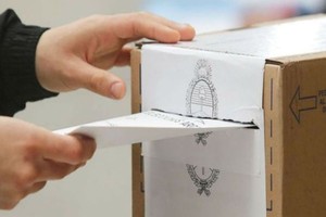 Quienes son los precandidatos de las ciudades de Gualeguaychú y Concepción del Uruguay.