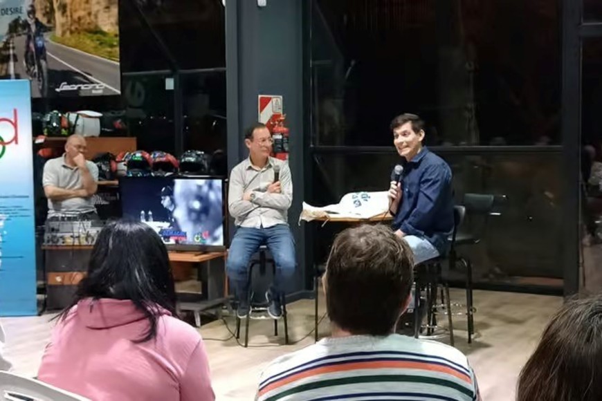 Santiago Córdoba, presidente del Círculo de Periodistas Deportivos, y Federico Camps, relator oficial de la ACTC.