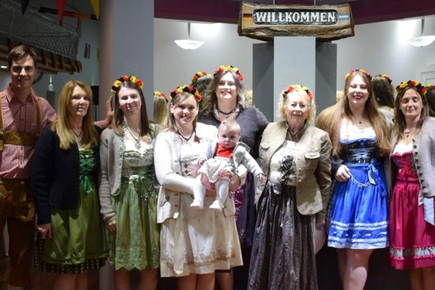 La 18va. edición se desarrollará el próximo 26 de agosto a partir de las 21 horas, en lo que promete ser una noche típica, con mucho colorido, tradición y por supuesto el cálido y alegre clima de una verdadera fiesta Alemana.