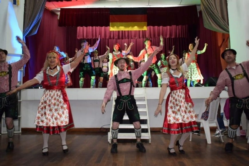 La 18va. edición se desarrollará el próximo 26 de agosto a partir de las 21 horas, en lo que promete ser una noche típica, con mucho colorido, tradición y por supuesto el cálido y alegre clima de una verdadera fiesta Alemana.