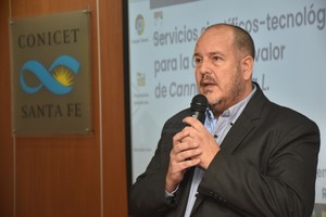 El presidente del Conicet Santa Fe, Carlos Piña, reflexionó que volver a una situación de la ciencia como la ocurrida en los '90 sería resignar soberanía. Flavio Raina