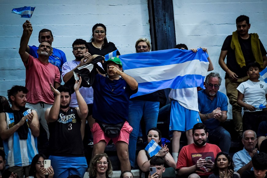 Argentina sigue en carrera. Crédito: FIBA