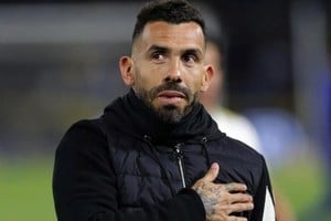 Carlos Tevez confirmó en sus redes sociales que tendrá su partido despedida en La Bombonera.