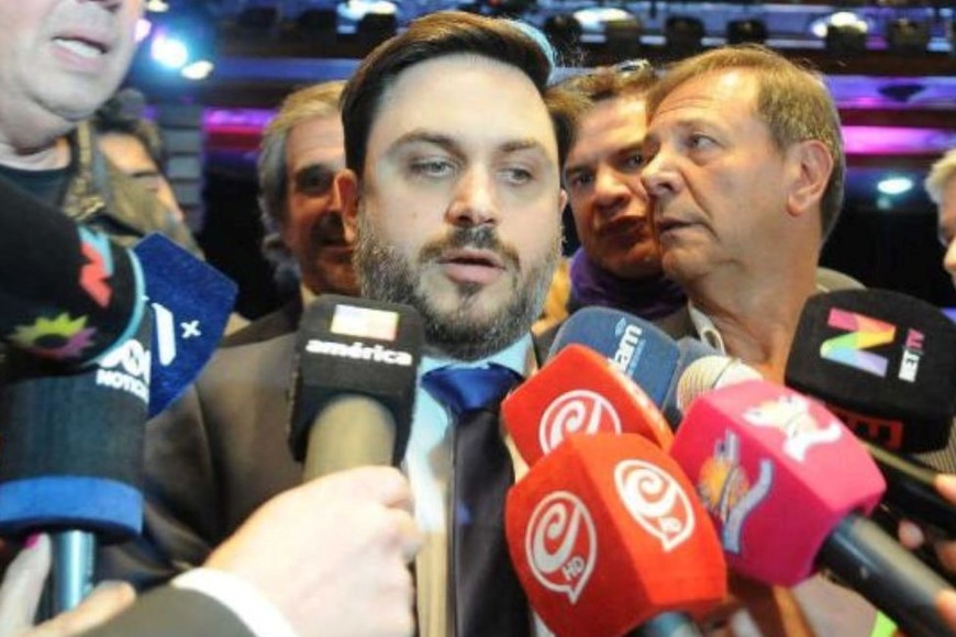 La chicana de Ramiro Marra a Lali Espósito: "Soy Team Tini"