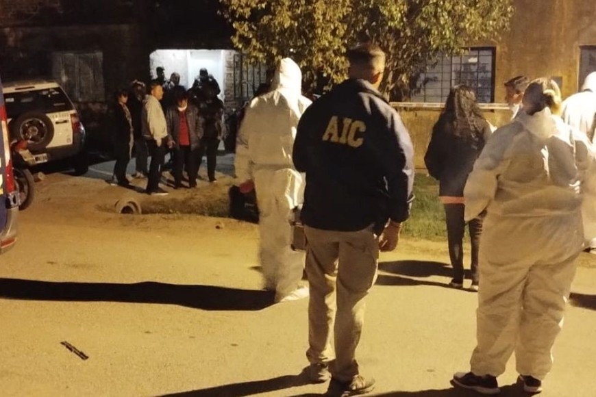 Graciela Mendoza de 59 años, fue hallada muerta en su casa de calle Llerena 4100