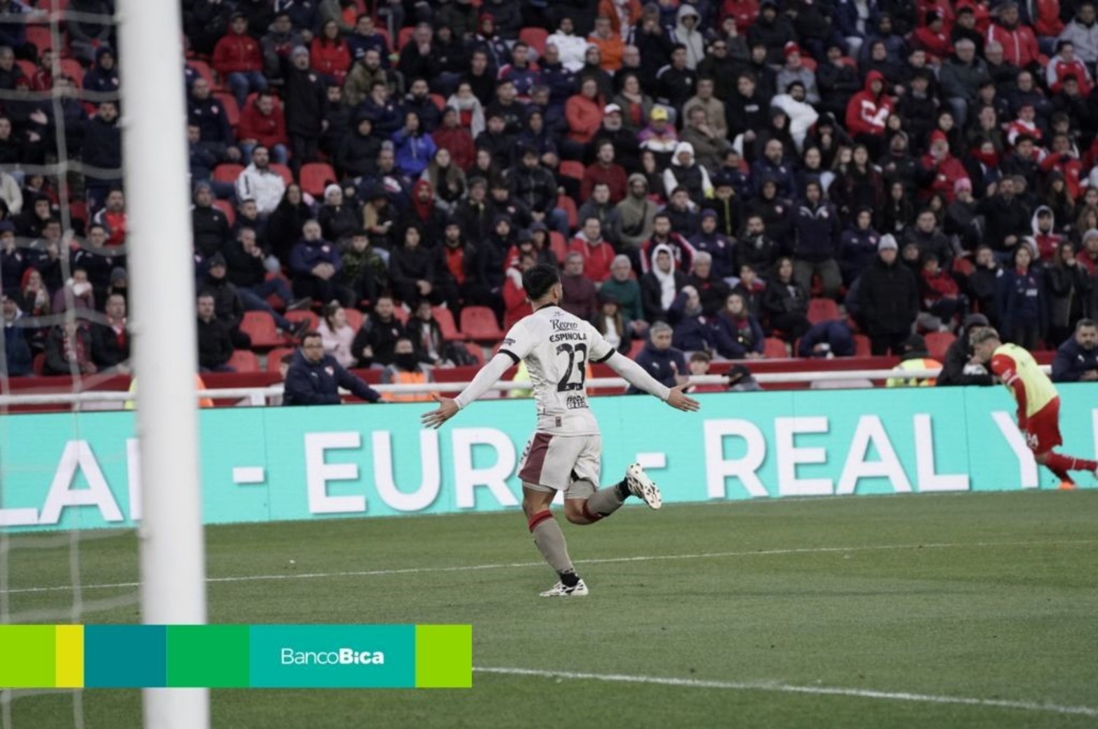 Colón venció a Independiente 1 a 0 en el Libertadores de América.