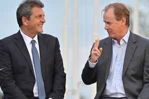 El martes en Buenos Aires y esta jueves en Entre Ríos. El ministro de Economía y candidato a Presidente Sergio Massa y el gobernador de Entre Ríos Gustavo Bordet volverán a reunirse. Crédito: Archivo.