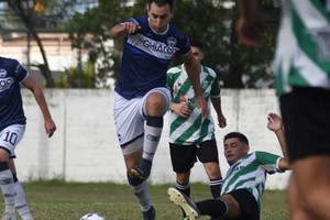 En Ciudadela. Gimnasia recibe a Cosmos FC en el destacado del sábado liguista. Crédito: Luis Cetraro.