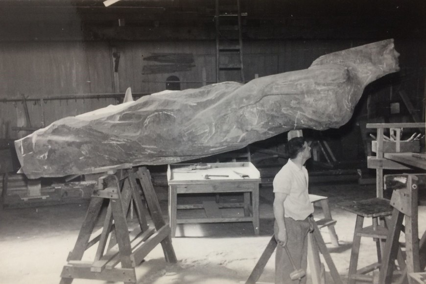 Carlos García González talló el mascarón de la Fragata Libertad