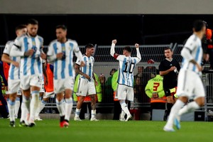 Messi y un nuevo récord con la selección argentina. Crédito: Reuters/Agustin Marcarian