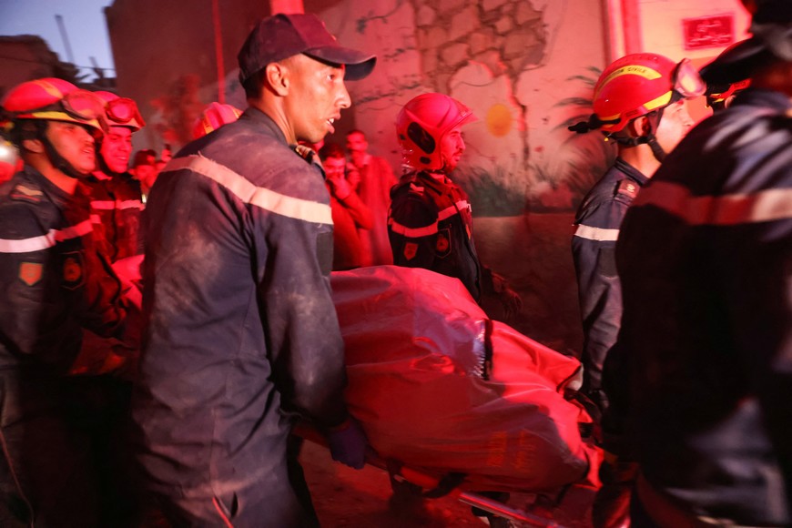 Emergency crews work, in the aftermath of a deadly earthquake, in Amizmiz, Morocco, September 10, 2023. REUTERS/Nacho Doce