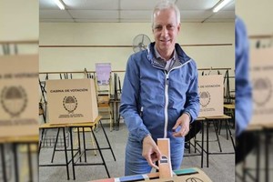 Dionisio Scarpin votó en Avellaneda.