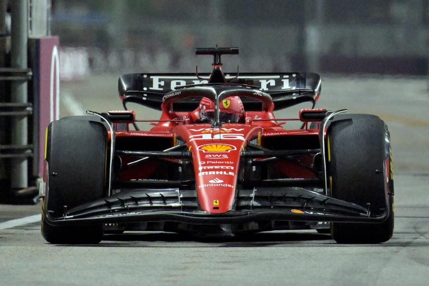 Formula One F1 - Singapore Grand Prix - Marina Bay Street Circuit, Singapore - September 15, 2023
Ferrari's Charles Leclerc in action during practice REUTERS/Caroline Chia