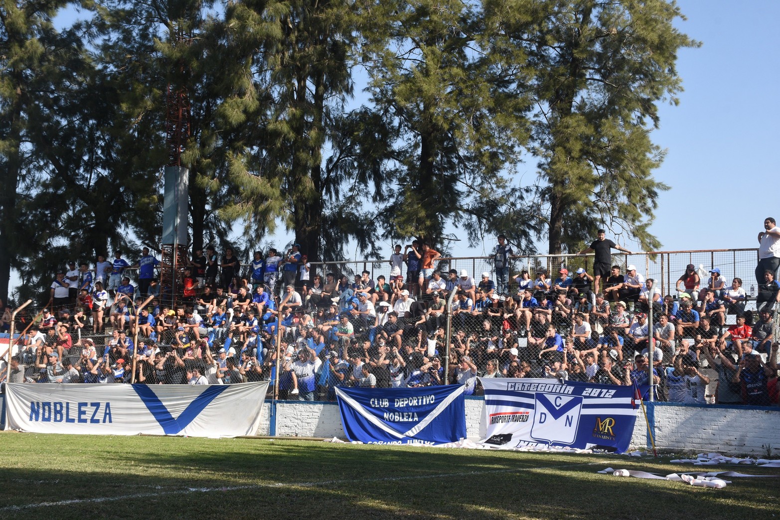 Se estiman unas 1.000 personas las que asistieron al clásico de Recreo. 