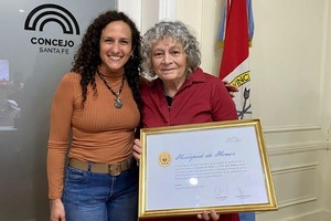La concejala Laura Mondino junto a Rita Segato, doctora en Antropología, escritora y activista.