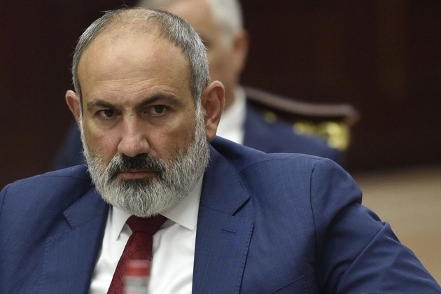 Nikol Pashinián, un líder que se "entregó" a Azerbaiyán y tambalea en Armenia