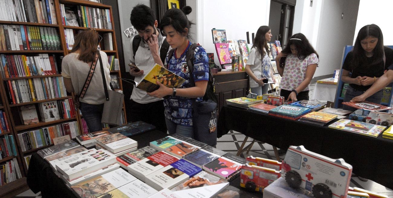Comenzó la Feria del Libro en Santa Fe: programación y actividades