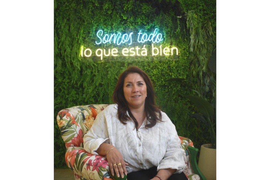 "Yo sentía que muchas mujeres se sentían invisibles, entonces dije: "no, estamos acá somos reales, sí podemos conseguir ropa, sí hay ropa a la moda, sí podemos tener los colores de temporada lo que realmente nos sienta bien en nuestro cuerpo".