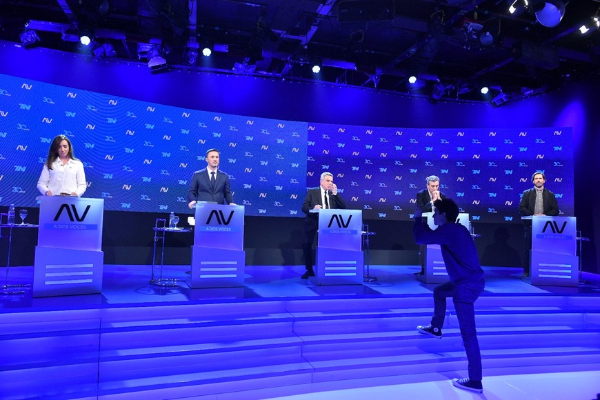 Los cinco candidatos a vicepresidente presentes en el Debate de este miércoles. Crédito: Enrique García Medina / Télam