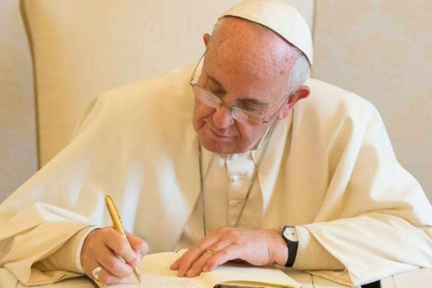 El papa Francisco instituyó la creación de la Universidad del Sentido
