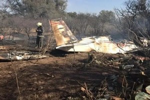El hecho sucedió el 17 de septiembre, pasadas las 9, cuando la aeronave Beechcraft G36 Bonanza matrícula LV-GLQ del aeroclub de Mendoza intentó despegar desde el aeropuerto de San Luis.