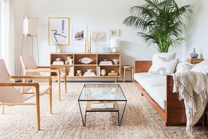 Es una inteligente fusión entre el diseño escandinavo y el japonés, con el objetivo de convertir la casa en un santuario tranquilo.