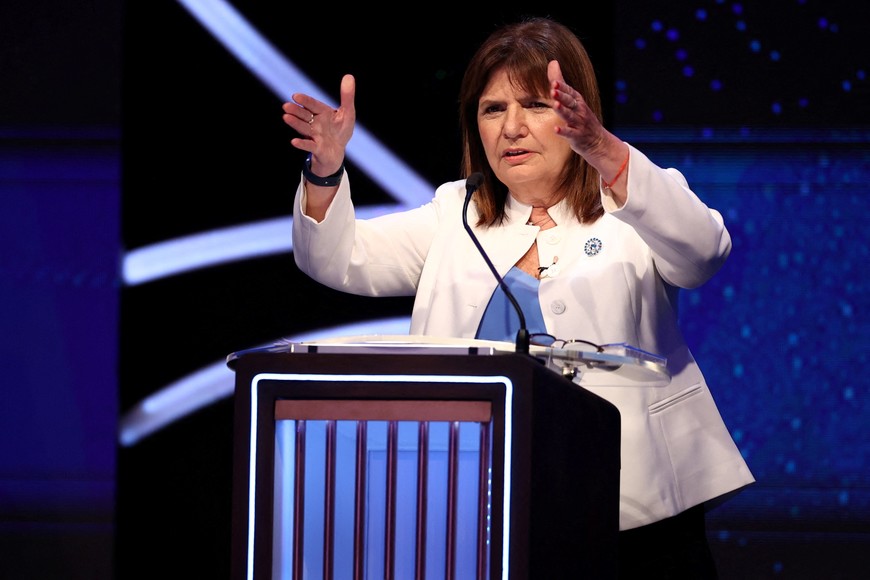 Presidential candidate Patricia Bullrich of Juntos por el Cambio party speaks during the presidential debate ahead of the October 22 general elections, at the National University of Santiago del Estero, in Santiago del Estero, Argentina October 1, 2023. Tomas Cuesta/Pool via REUTERS